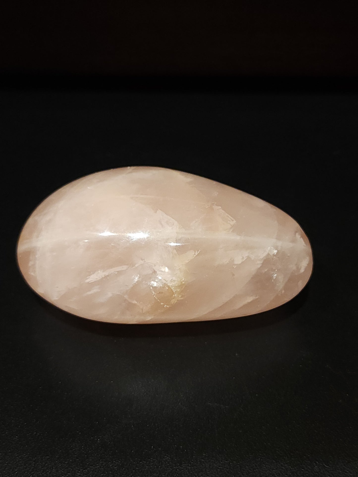 Rose quartz palm stone