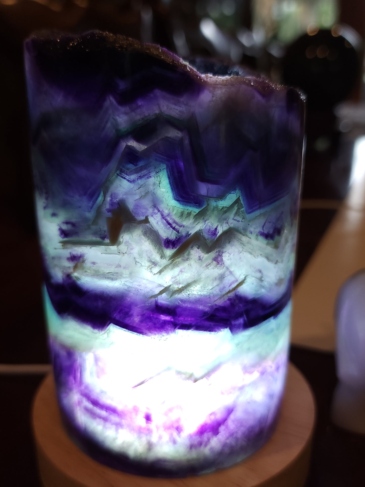 Rainbow fluorite lamp