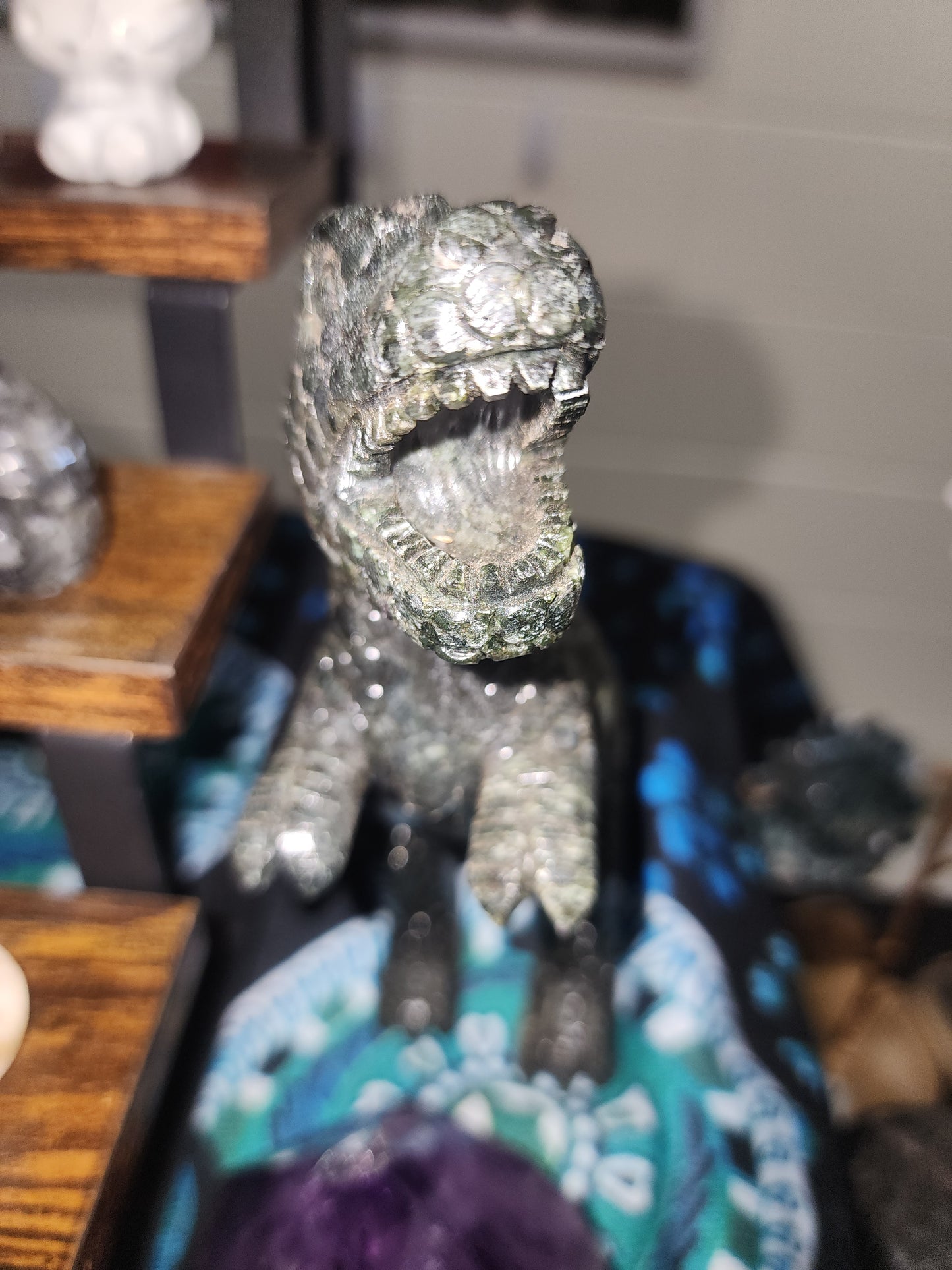 Obsidian Dinosaur