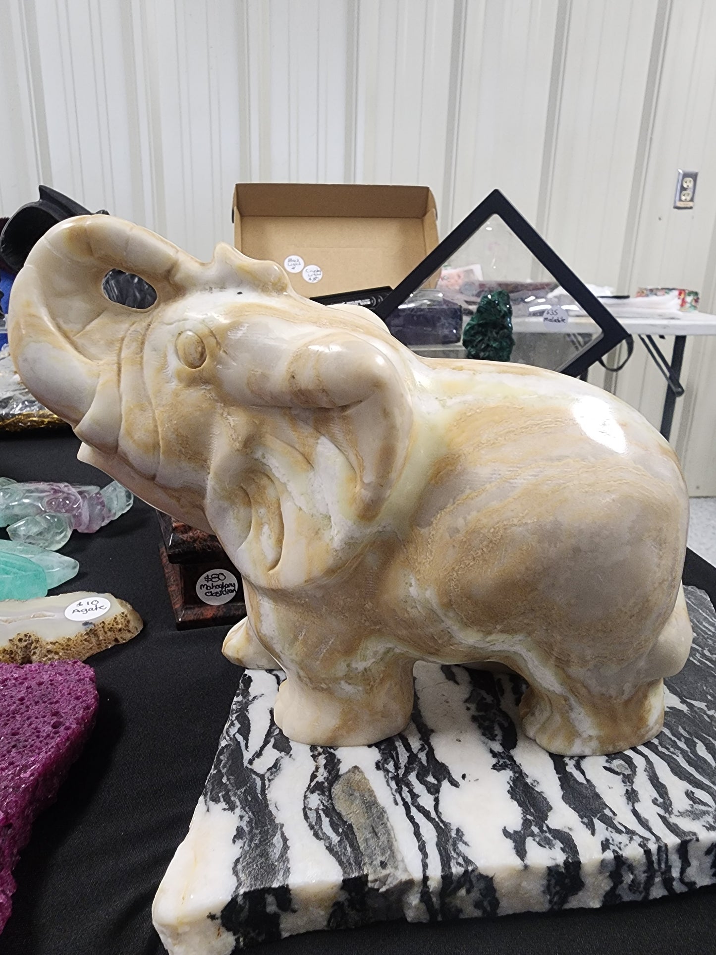 Large Onyx Elephant